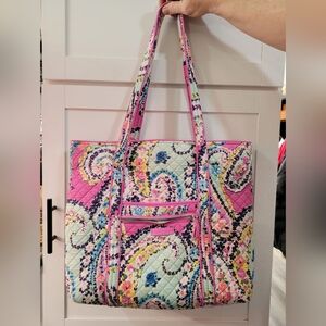 Vera Bradley tote